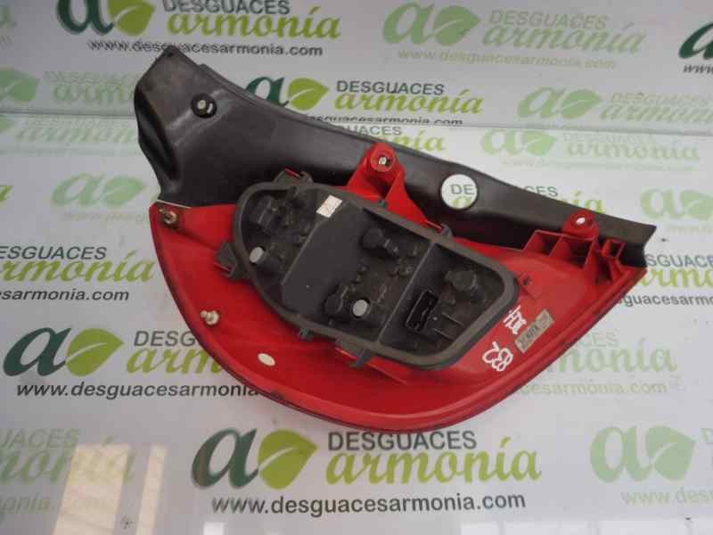 Recambio de piloto trasero derecho para renault clio iii rs referencia OEM IAM 8200459960  