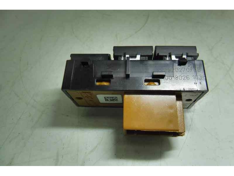 Recambio de mando multifuncion para peugeot 208 gti referencia OEM IAM 98202707ZD  