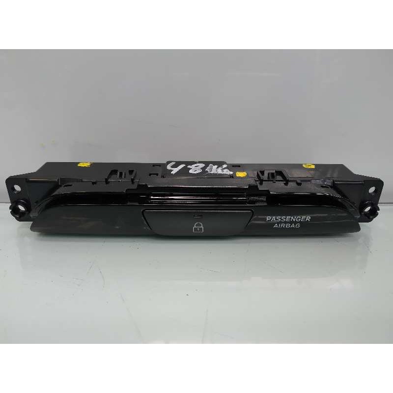 Recambio de mando multifuncion para hyundai i30 (pd) go! referencia OEM IAM 3H31Y01300  