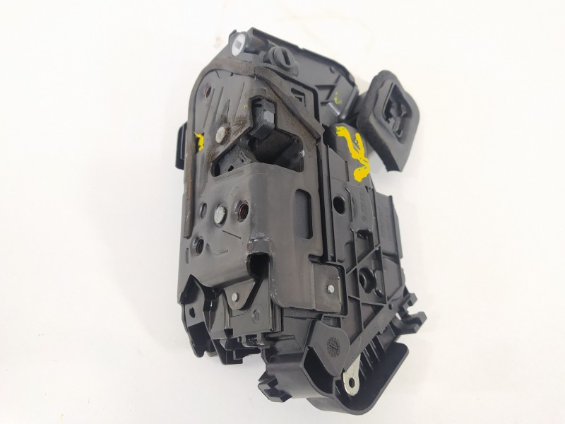 Recambio de cerradura puerta trasera izquierda para seat arona fr referencia OEM IAM 5TA839015  