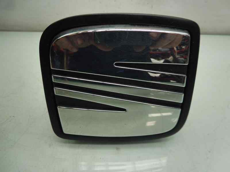 Recambio de maneta exterior porton para seat leon (1m1) sports limited referencia OEM IAM 6K0827654A  