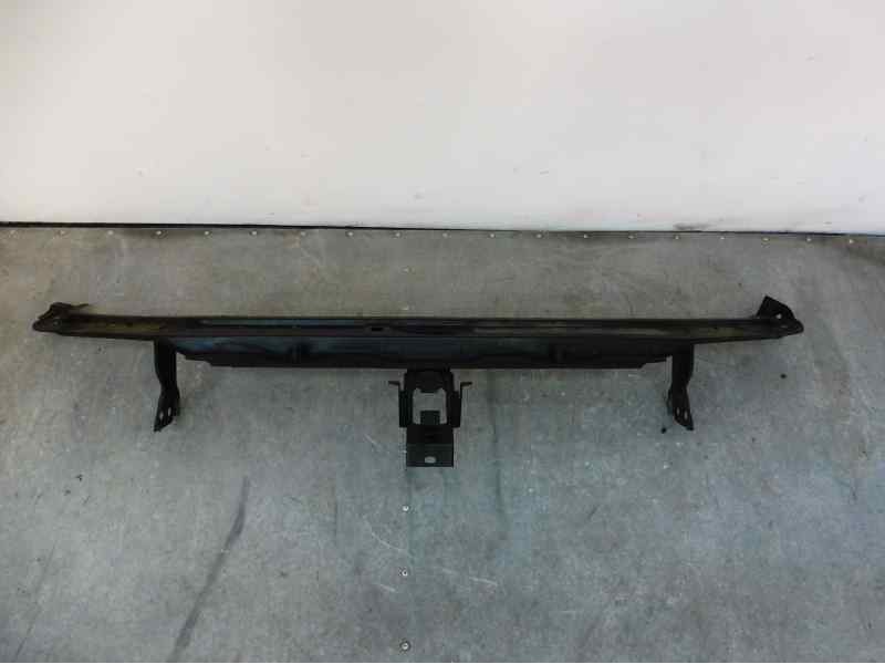 Recambio de travesaño superior para renault laguna ii (bg0) privilege referencia OEM IAM   