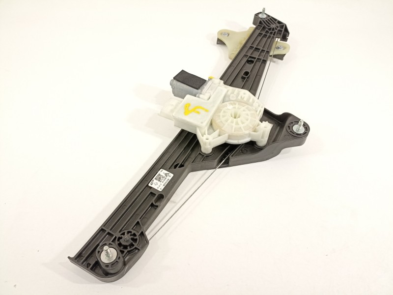 Recambio de elevalunas delantero izquierdo para renault clio v rja/be2/mt5ta08a5000 referencia OEM IAM 807216723R  