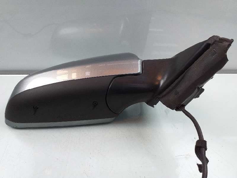 Recambio de retrovisor derecho para audi a4 berlina (8e) 2.0 tdi 16v (103kw) referencia OEM IAM   