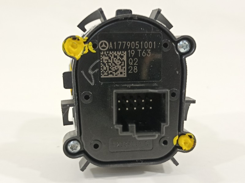 Recambio de conmutador de arranque para mercedes-benz clase b (w247) 247 referencia OEM IAM A1779051001  