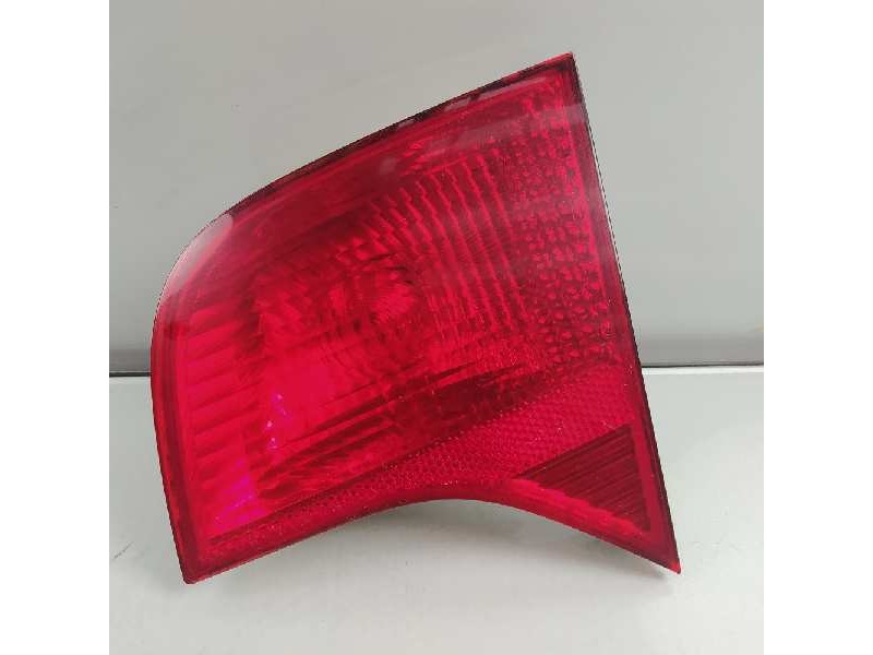 Recambio de piloto trasero derecho para audi a4 berlina (8e) 2.0 tdi 16v (103kw) referencia OEM IAM 8E5945094  