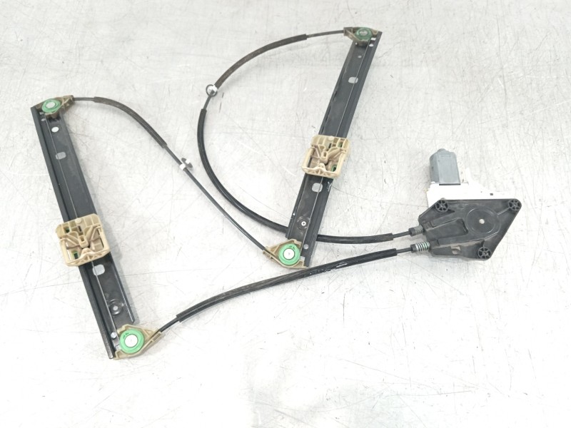 Recambio de elevalunas delantero izquierdo para audi a1 sportback (8xf) attraction referencia OEM IAM 8X4837461 8K0959801 