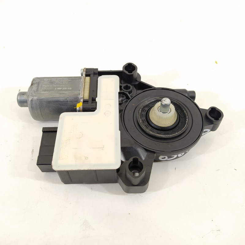 Recambio de motor elevalunas delantero derecho para seat arona fr referencia OEM IAM 2Q1959882D 0130822064 