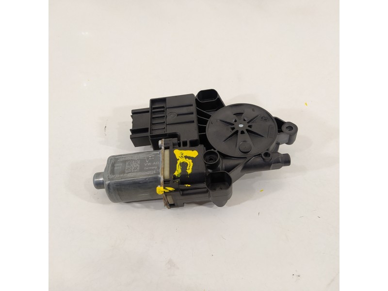 Recambio de motor elevalunas delantero derecho para seat arona fr referencia OEM IAM 2Q1959882D 0130822064 