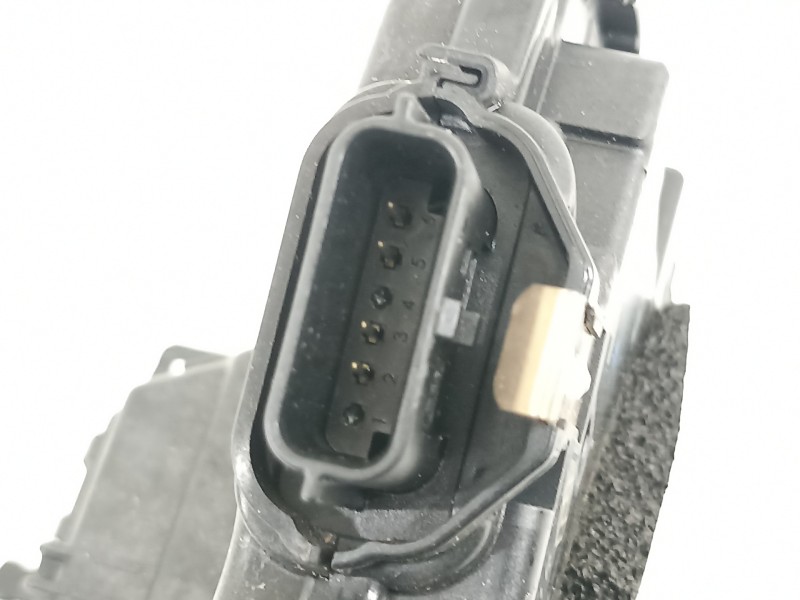 Recambio de cerradura puerta trasera derecha para renault clio v rja/be2/mt5ta08a5000 referencia OEM IAM 825007311R  