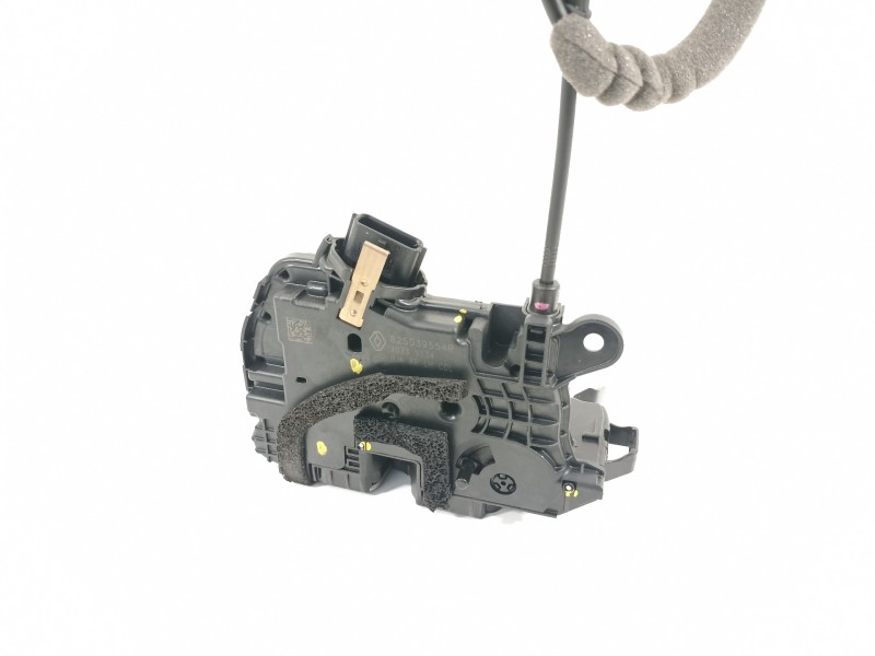 Recambio de cerradura puerta trasera izquierda para renault clio v rja/be2/mt5ta08a5000 referencia OEM IAM 825039554R  