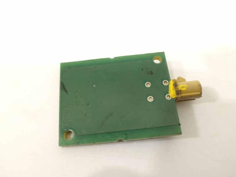 Recambio de antena para mercedes-benz clase b (w247) 247 referencia OEM IAM A1779052902  