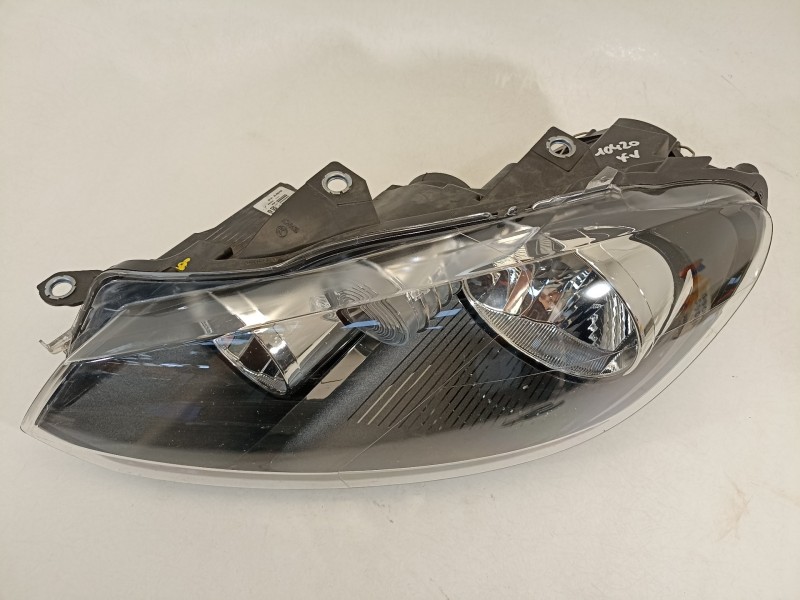 Recambio de faro izquierdo para volkswagen golf vi (5k1) advance referencia OEM IAM 89319339  