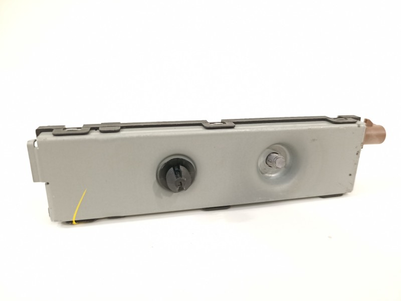 Recambio de antena para mercedes-benz clase b (w247) 247 referencia OEM IAM A2139056500  