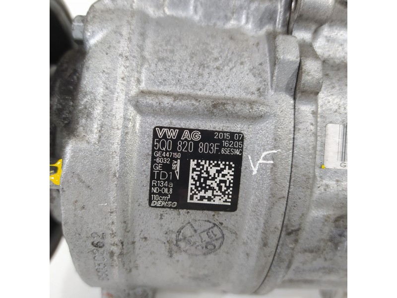 Recambio de compresor aire acondicionado para volkswagen caddy furgón/kombi furgón bluemotion referencia OEM IAM 5Q0820803F GE44