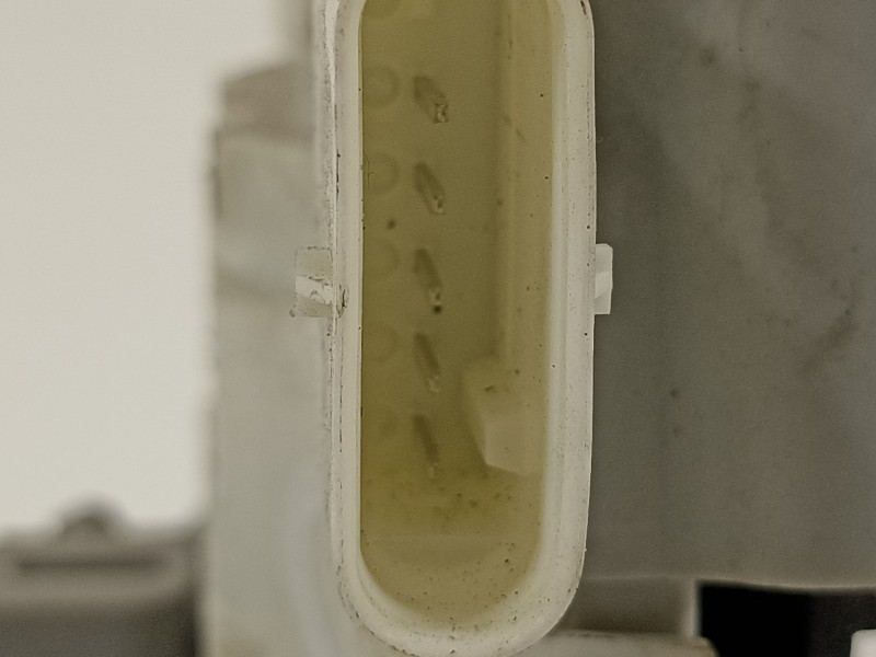 Recambio de cerradura puerta trasera derecha para audi a1 sportback (8xf) attraction referencia OEM IAM 8X0839016E  