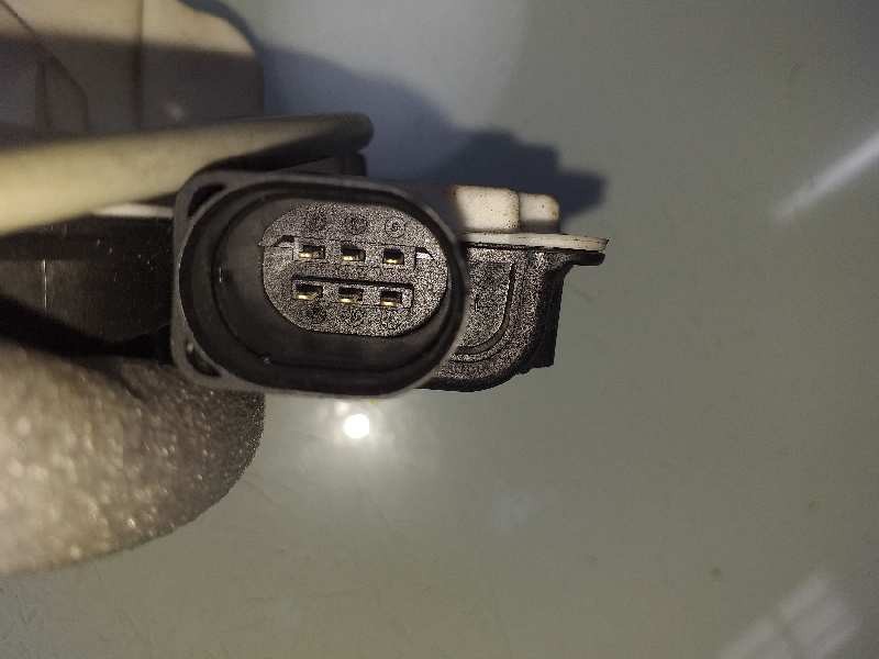 Recambio de cerradura puerta delantera derecha para seat ibiza (6j5) copa referencia OEM IAM 5N1837016C  