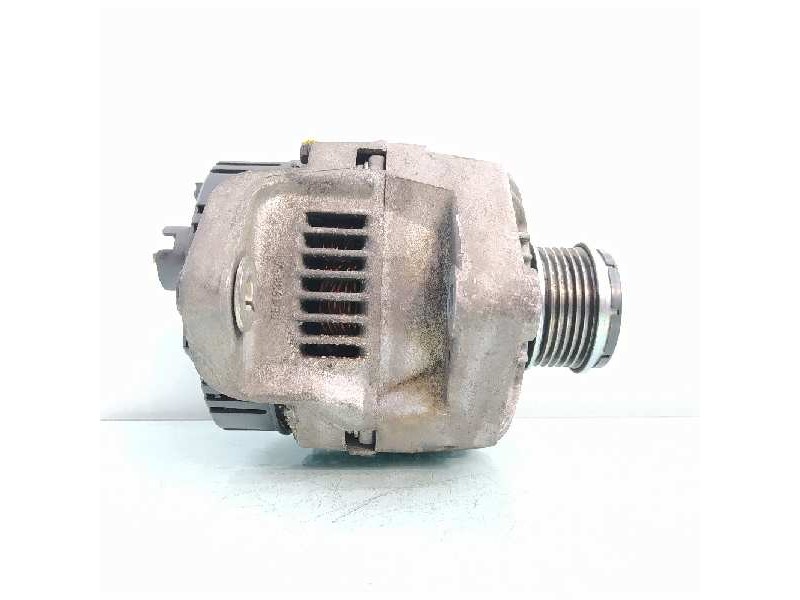 Recambio de alternador para renault laguna (b56) 1.9 dci rt referencia OEM IAM 7700106501 A13VI207 
