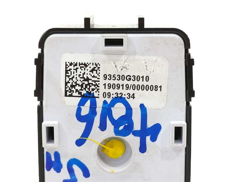 Recambio de mando retrovisor para hyundai i30 (pd) go! referencia OEM IAM 93530G3010  