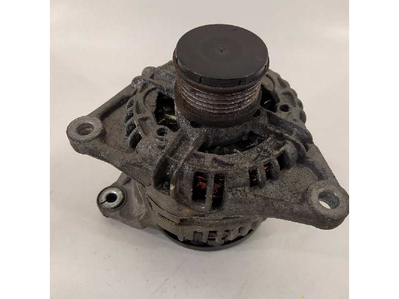 Recambio de alternador para iveco daily caja abierta / volquete referencia OEM IAM 063533251220  