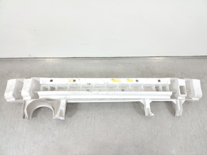 Recambio de refuerzo paragolpes trasero para renault clio v rja/be2/mt5ta08a5000 referencia OEM IAM 850902064R  