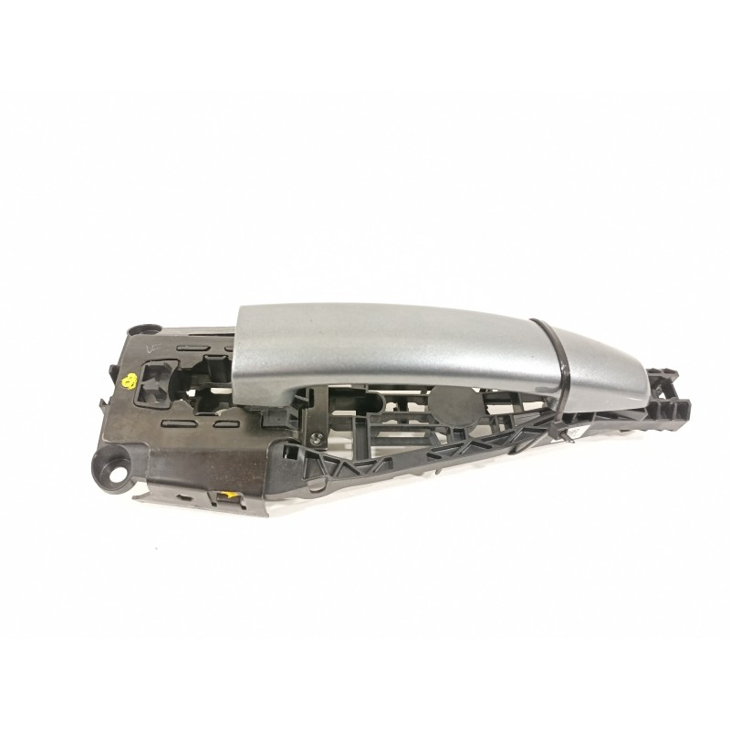 Recambio de maneta exterior delantera derecha para opel corsa e selective referencia OEM IAM 13438569  