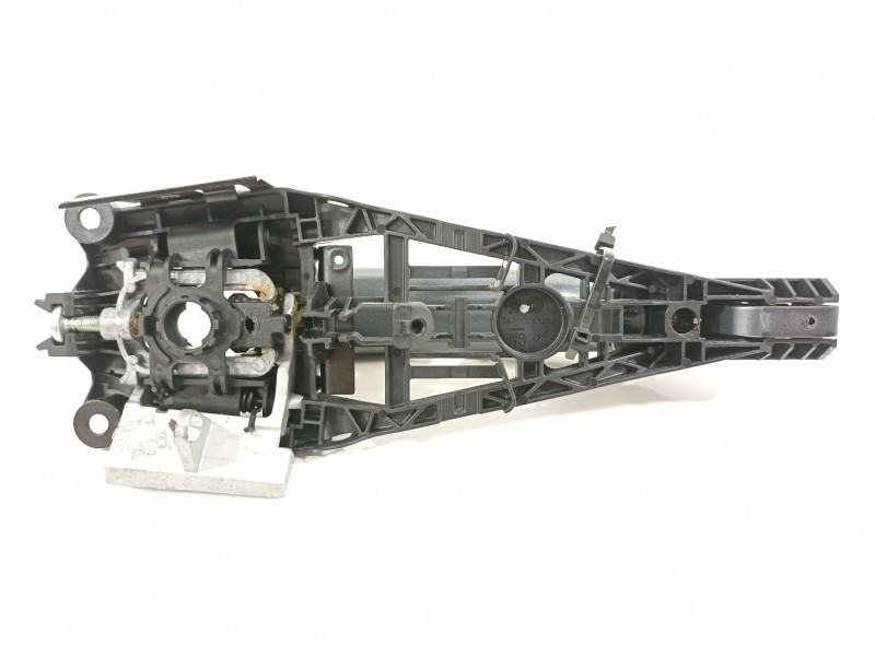 Recambio de maneta exterior delantera derecha para opel corsa e selective referencia OEM IAM 13438569  