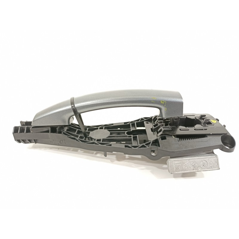 Recambio de maneta exterior delantera derecha para opel corsa e selective referencia OEM IAM 13438569  