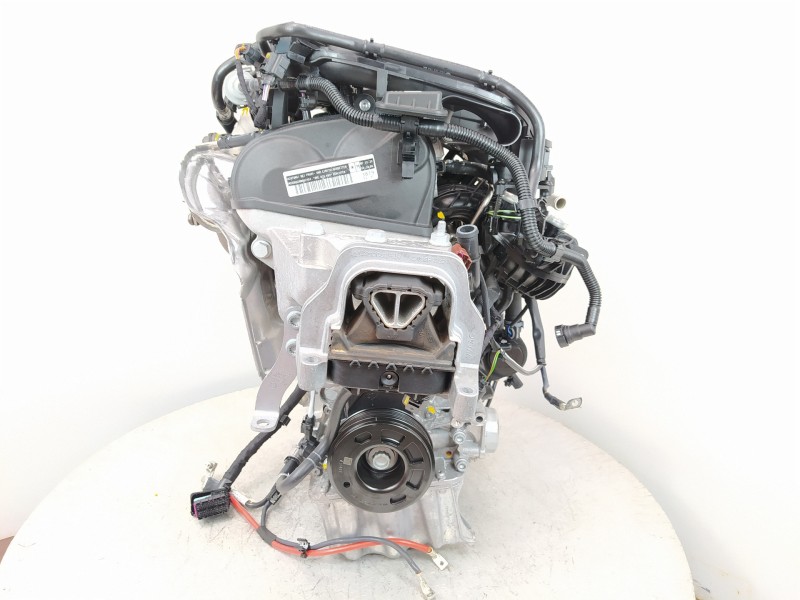 Recambio de motor completo para skoda fabia active referencia OEM IAM DKL  