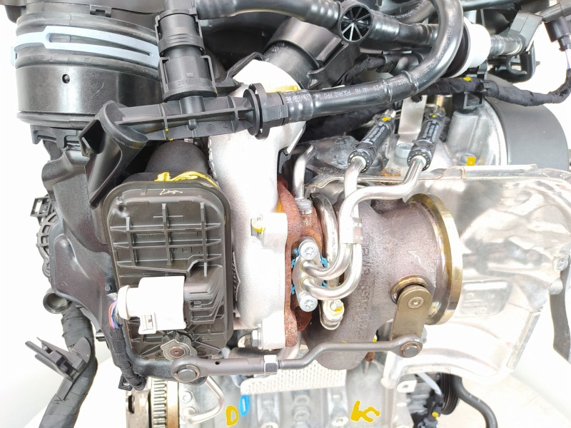 Recambio de motor completo para skoda fabia active referencia OEM IAM DKL  
