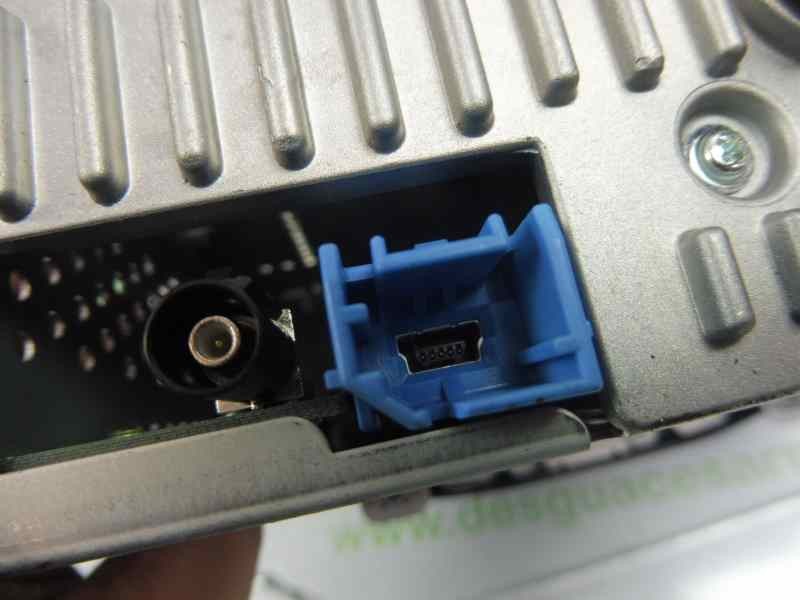 Recambio de sistema audio / radio cd para opel corsa e selective referencia OEM IAM 42342507 555343750 42342507