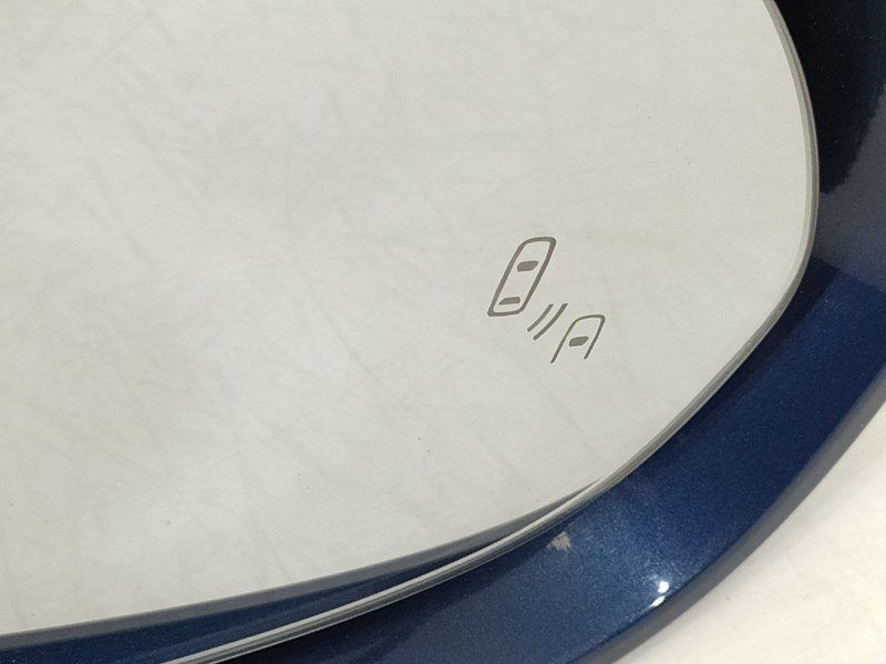 Recambio de retrovisor derecho para opel corsa e selective referencia OEM IAM 468435664  