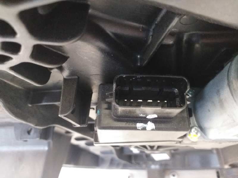 Recambio de elevalunas trasero izquierdo para hyundai santa fe (dm) style 4wd referencia OEM IAM 834702W050  