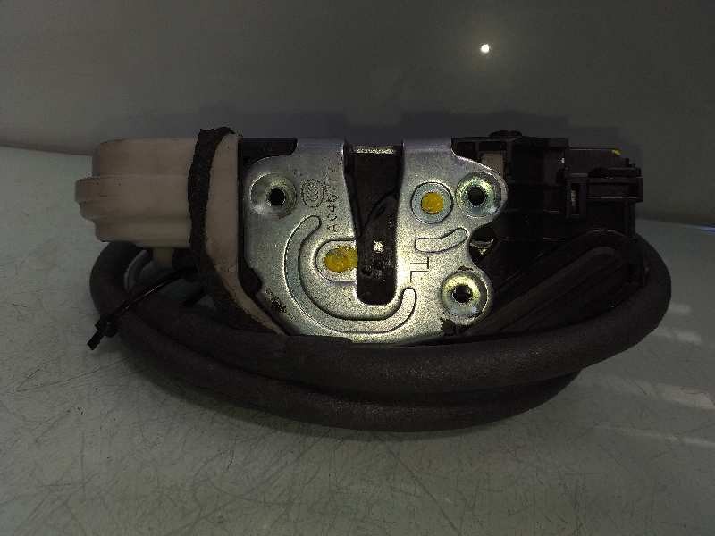 Recambio de cerradura puerta trasera izquierda para hyundai santa fe (dm) style 4wd referencia OEM IAM 814102W010CF1  