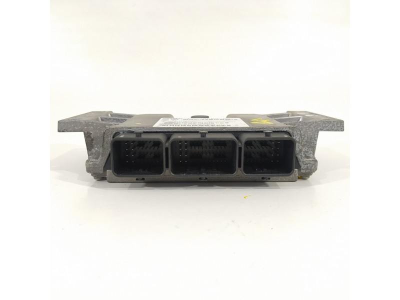 Recambio de centralita motor uce para citroën c4 coupe lx referencia OEM IAM 9659099180 9653979480 