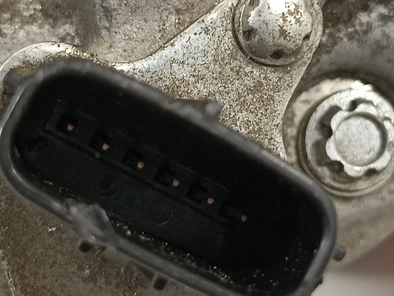 Recambio de compresor aire acondicionado para toyota auris hybrid active referencia OEM IAM 422001330  