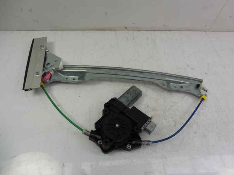 Recambio de elevalunas delantero izquierdo para opel corsa e selective referencia OEM IAM 13447038 541613212 