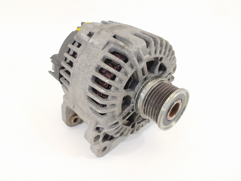 Recambio de alternador para skoda superb combi (3t5) exclusive 4x4 referencia OEM IAM 06F903023P 2543569B TG14C023