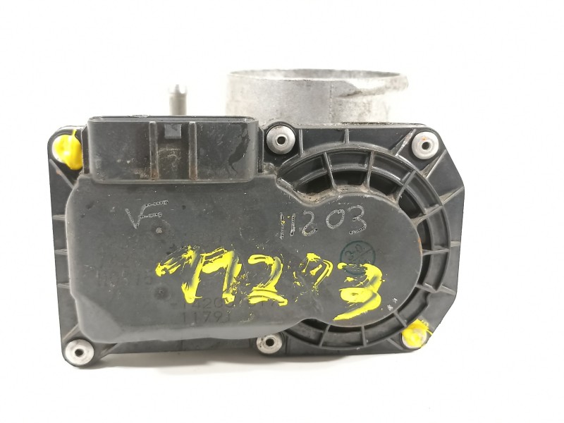 Recambio de caja mariposa para toyota auris hybrid active referencia OEM IAM 2203037060  