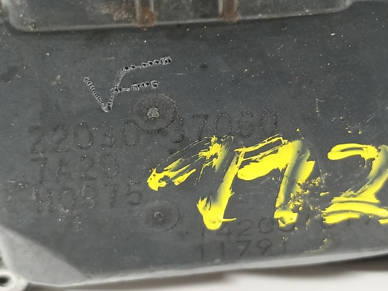 Recambio de caja mariposa para toyota auris hybrid active referencia OEM IAM 2203037060  