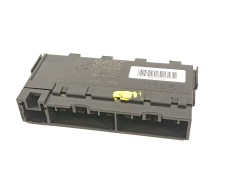 Recambio de caja reles / fusibles para toyota auris hybrid active referencia OEM IAM 8264147020  