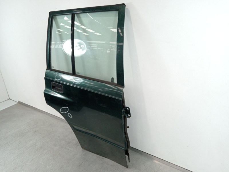 Recambio de puerta trasera derecha para » otros... santana 350 referencia OEM IAM   