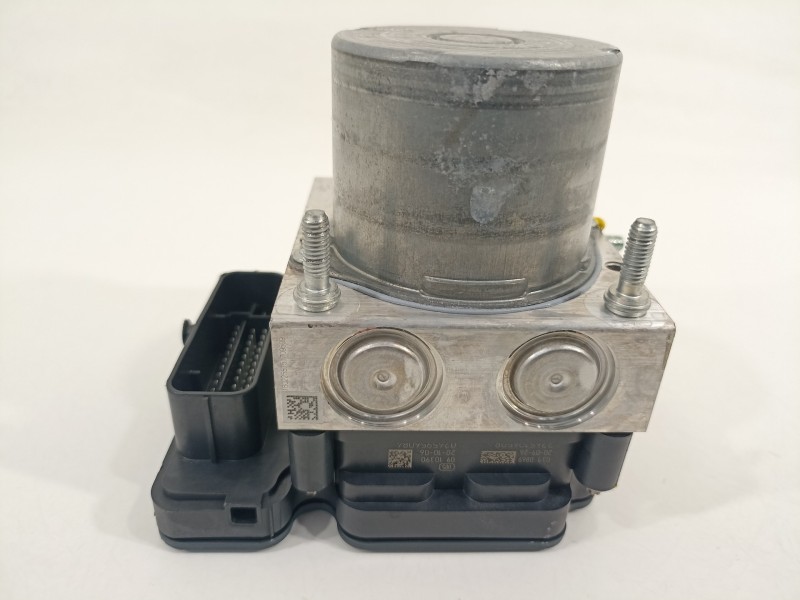 Recambio de abs para skoda fabia active referencia OEM IAM 6C0907379R  