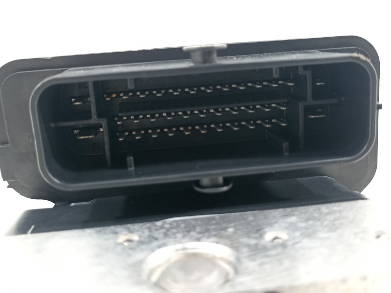 Recambio de abs para skoda fabia active referencia OEM IAM 6C0907379R  