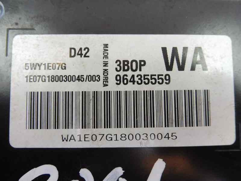 Recambio de centralita motor uce para chevrolet kalos 1.2 se referencia OEM IAM 96435559  