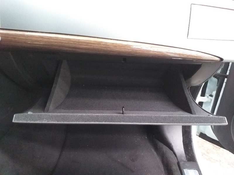 Recambio de guantera para jaguar xf 2.2 diesel luxury referencia OEM IAM 822419110101  