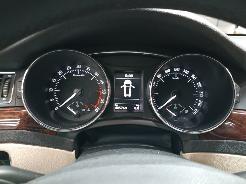 Recambio de cuadro instrumentos para skoda superb combi (3t5) exclusive 4x4 referencia OEM IAM 3T1920841H  