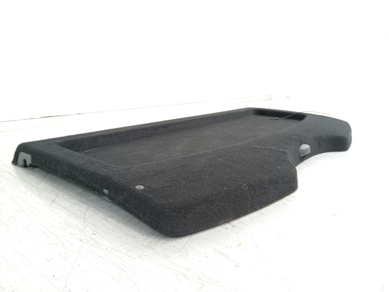 Recambio de bandeja trasera para skoda fabia active referencia OEM IAM 6V6867769  