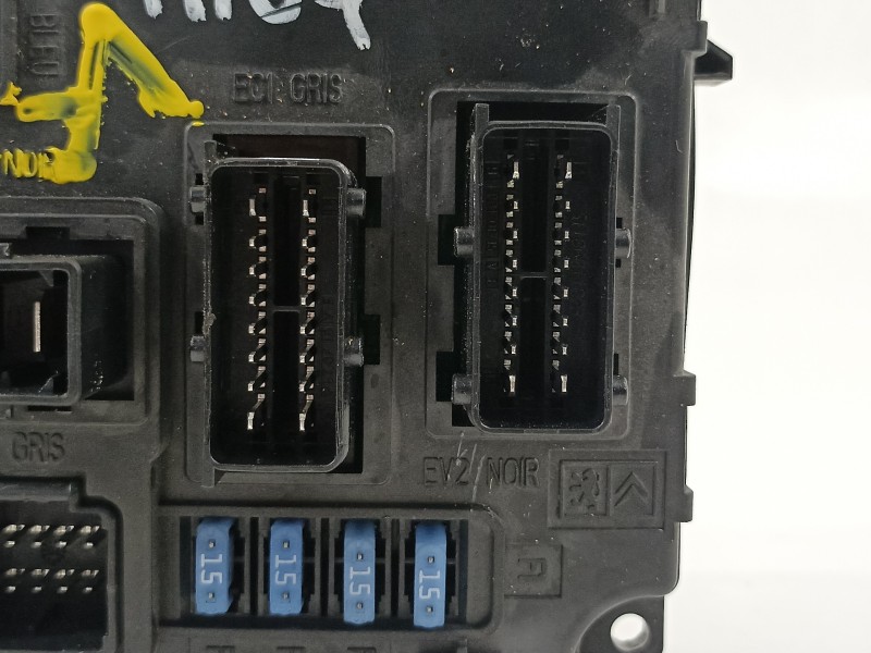 Recambio de caja reles / fusibles para peugeot 407 st confort referencia OEM IAM 9656148080  
