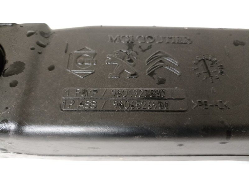 Recambio de deposito limpia para peugeot 308 style referencia OEM IAM 9801927380  